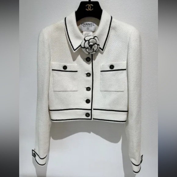 Designer Inspired Cardigan - Size S - Picture 7 of 7